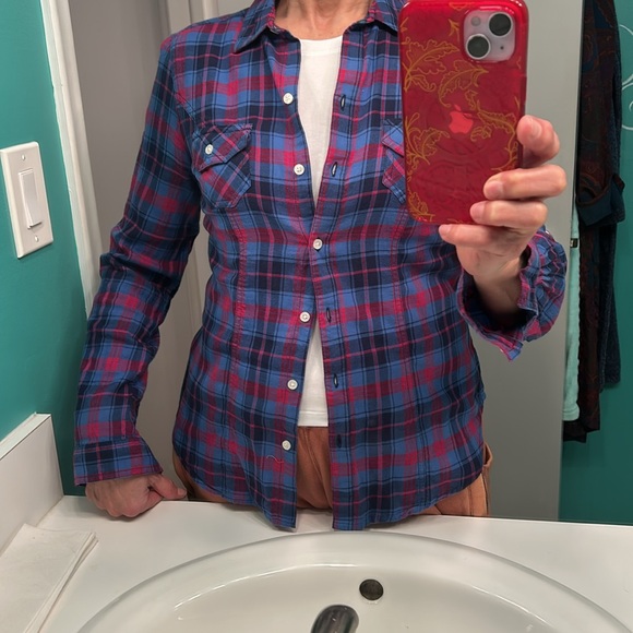 Old Navy plaid shirt - Picture 8 of 8